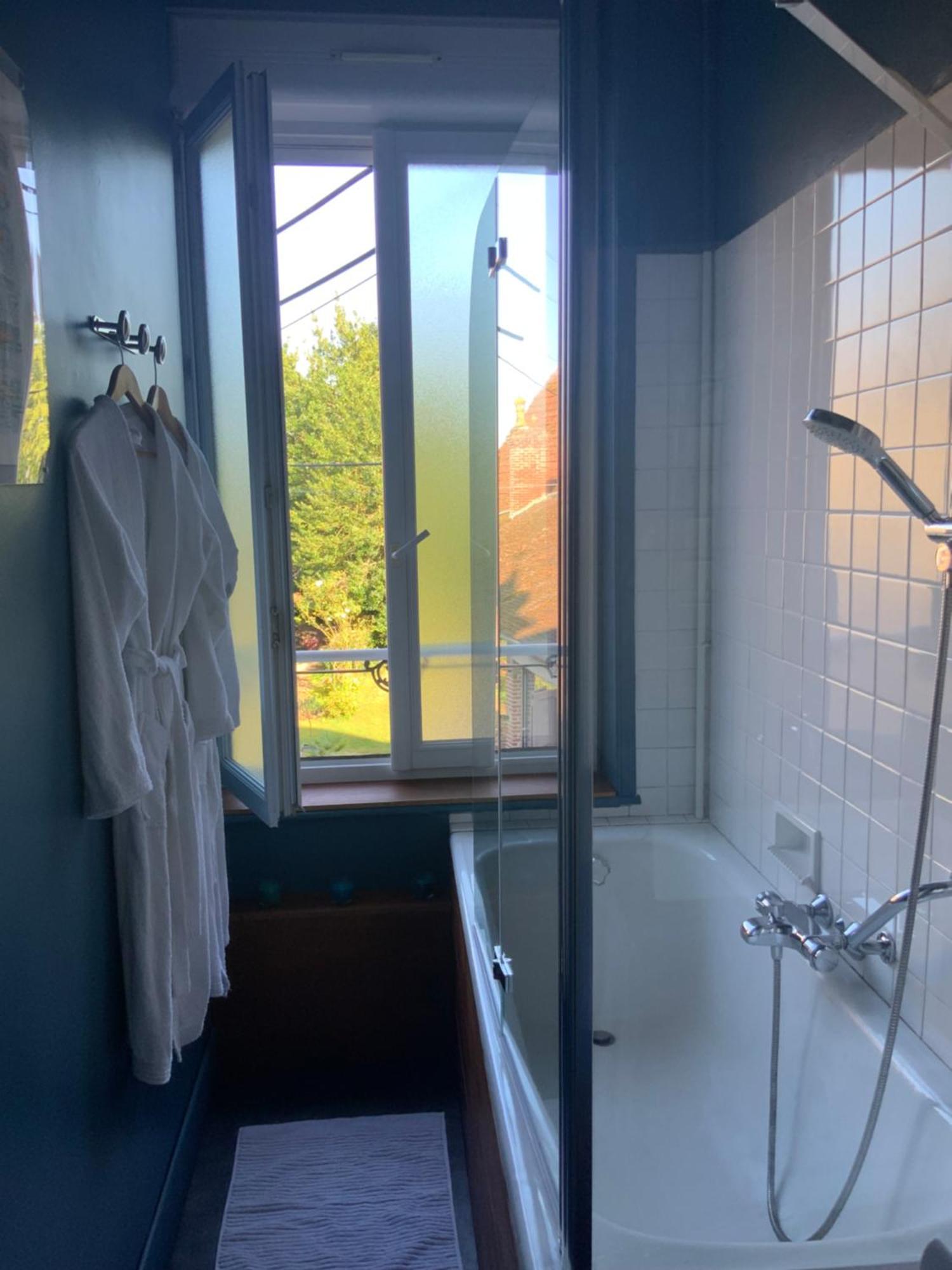 Bed and Breakfast Par La Dives Saint-Pierre-en-Auge Esterno foto